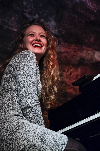 Manon Mullener