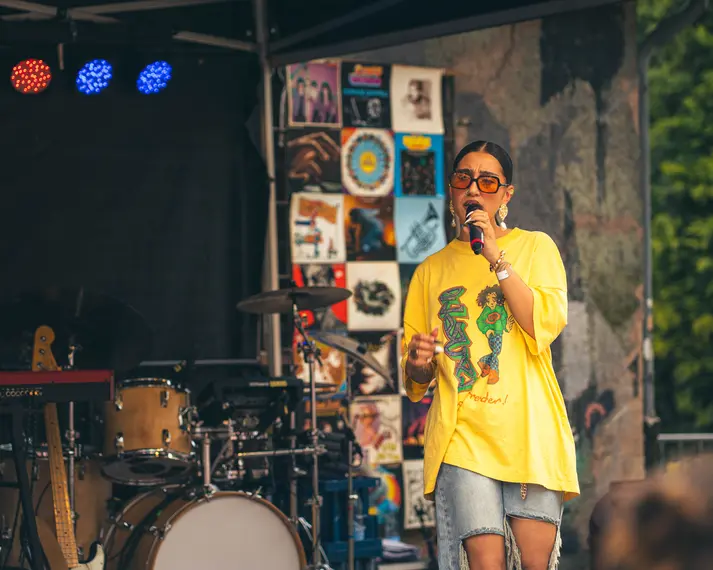 ALYZAH beim 1. gut gemeint HipHop Tagesfestival 2025