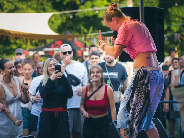 OG Lu beim 1. gut gemeint HipHop Tagesfestival 2025
