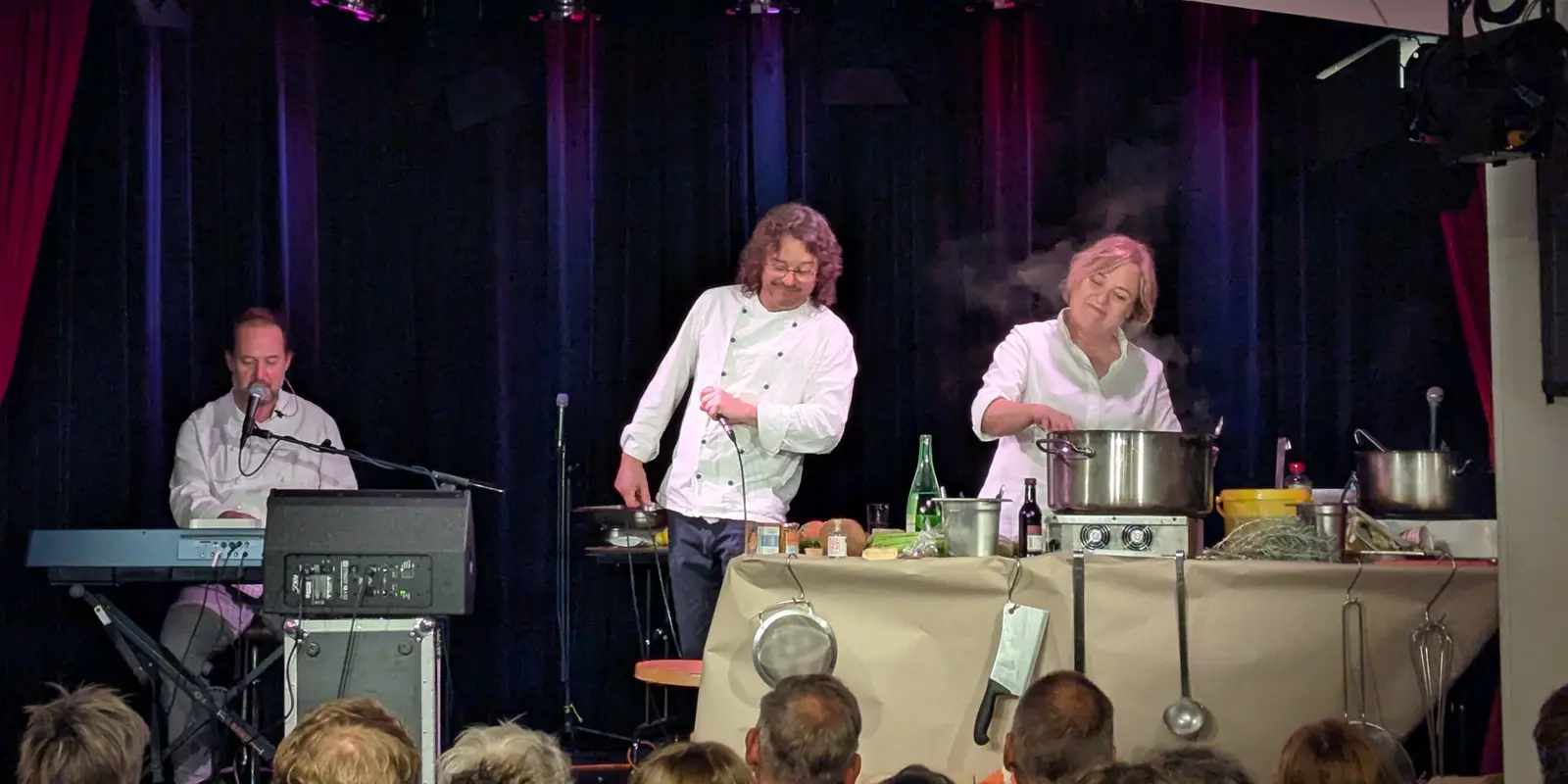 Szene aus der Apex-Impro-Kochshow