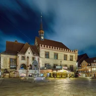 Außenaufnahme Nacht Göttingen Altes Rathaus