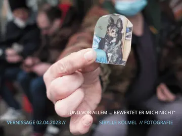 Ausstellung Fotogrfien Wohnungslose Menschen und ihre Hunde