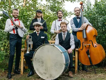 Bandfoto Rootbirds
