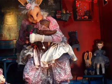 Figur aus "Les Irréels"