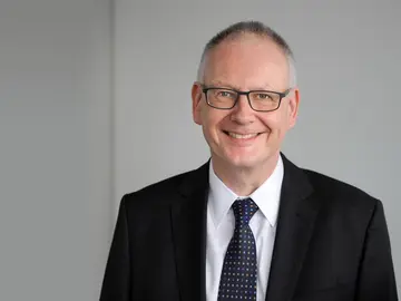Laurenz Lütteken