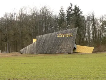 Harzhorn Infogebäude von Bundesstraße