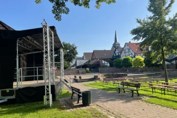 Bühne im Rathauspark Bodenwerder