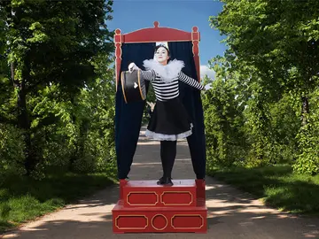 Pierrette im Cirque Lunair