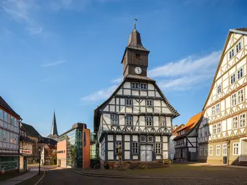 Außenaufnahme des Alten Rathaus Uslar, ein Fachwerkbau
