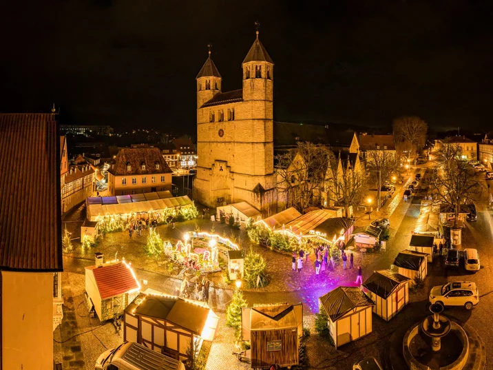 Weihnachtsmarkt Gandersheim Mehle_Hundertmarkt_klein.jpg