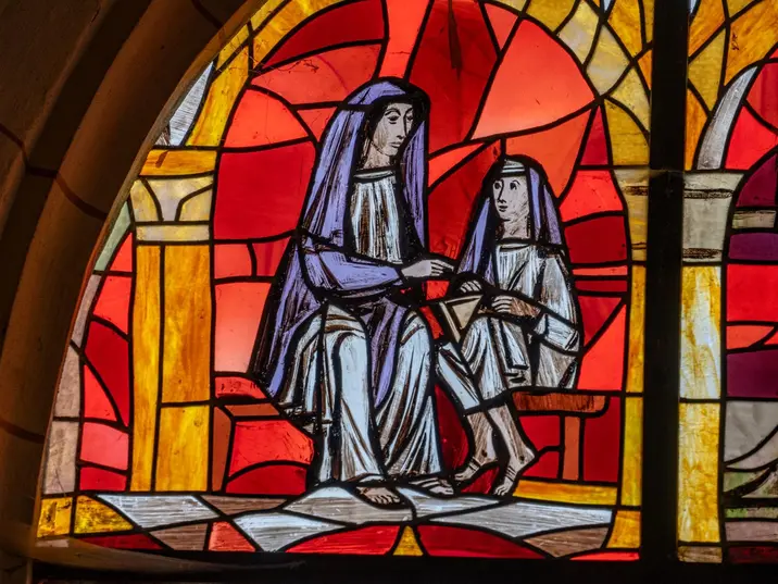Roswithafenster, Stiftskirche_Detail_web.jpg