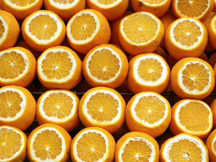 Aufgeschnittene Orangen