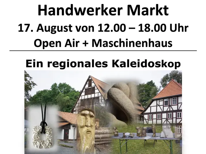 zwei weiße Fachwerkhäußer im Hintergrund und Bilder von Kunsthandwerk