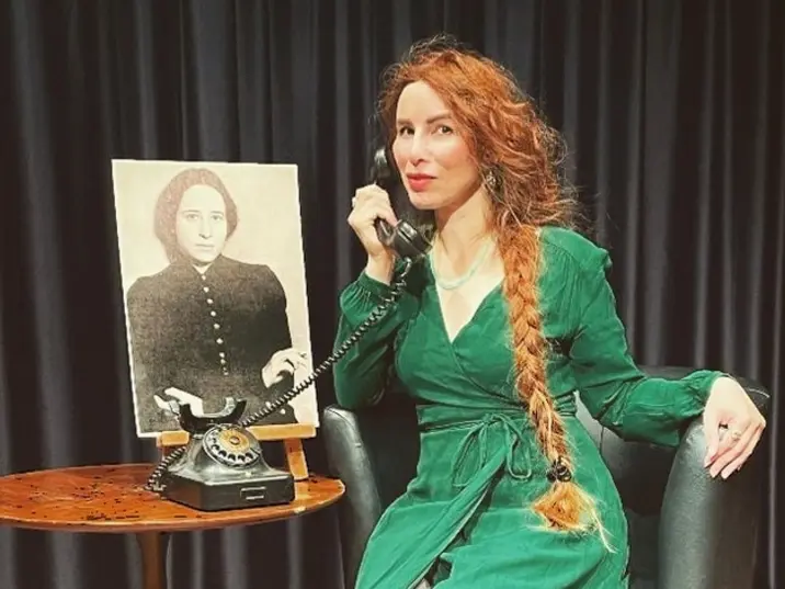 Eunike Engelkind als Hannah Arendt
